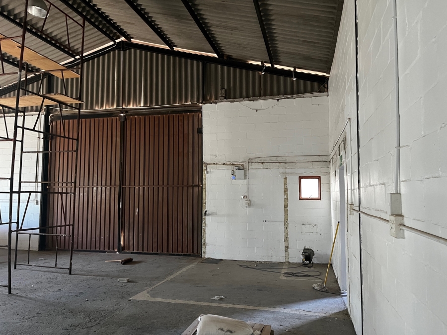 Commercial Property for Sale in Struisbaai Western Cape